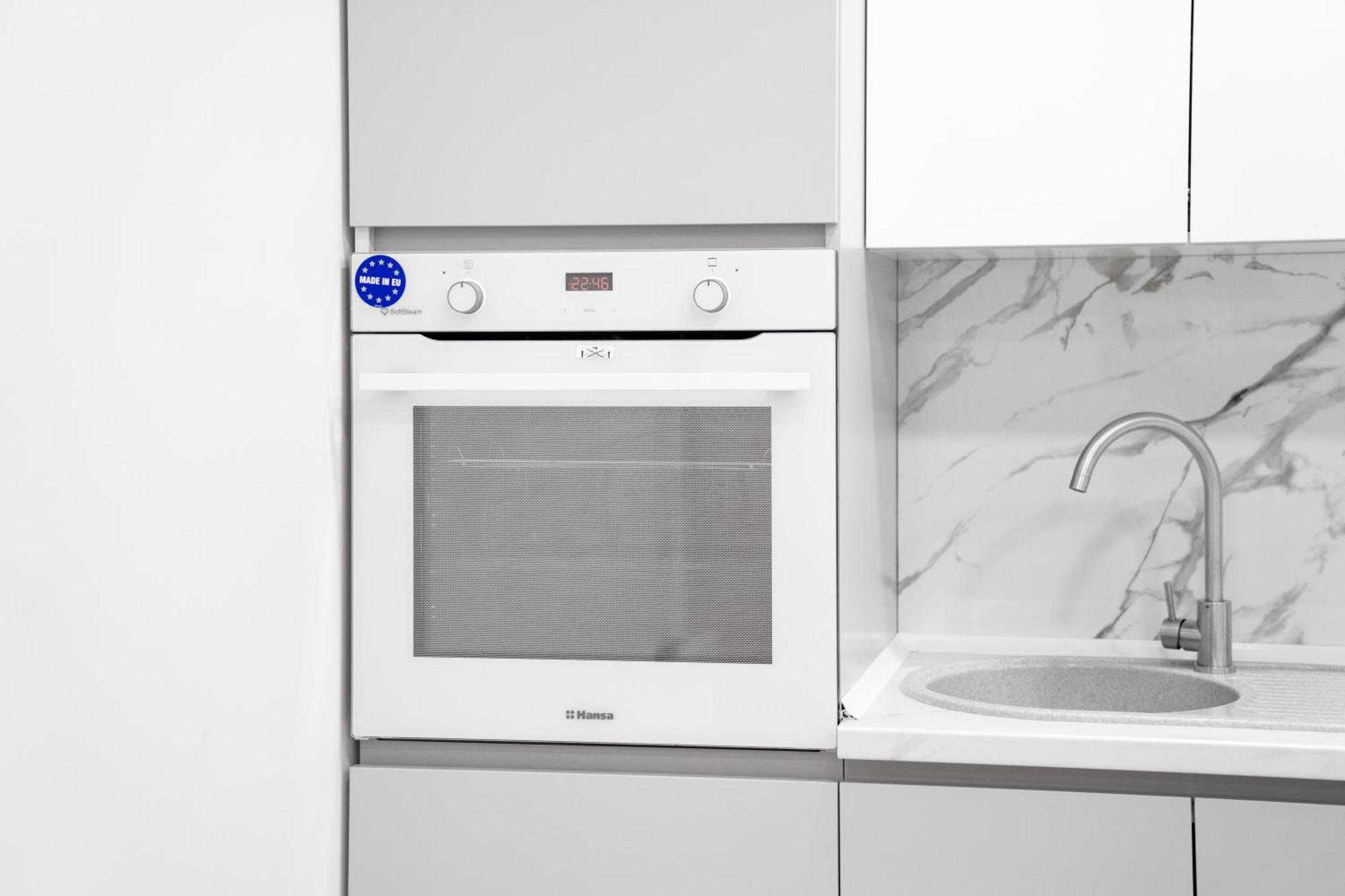Luxury New Avram Iancu Apartments Chisinau Ngoại thất bức ảnh